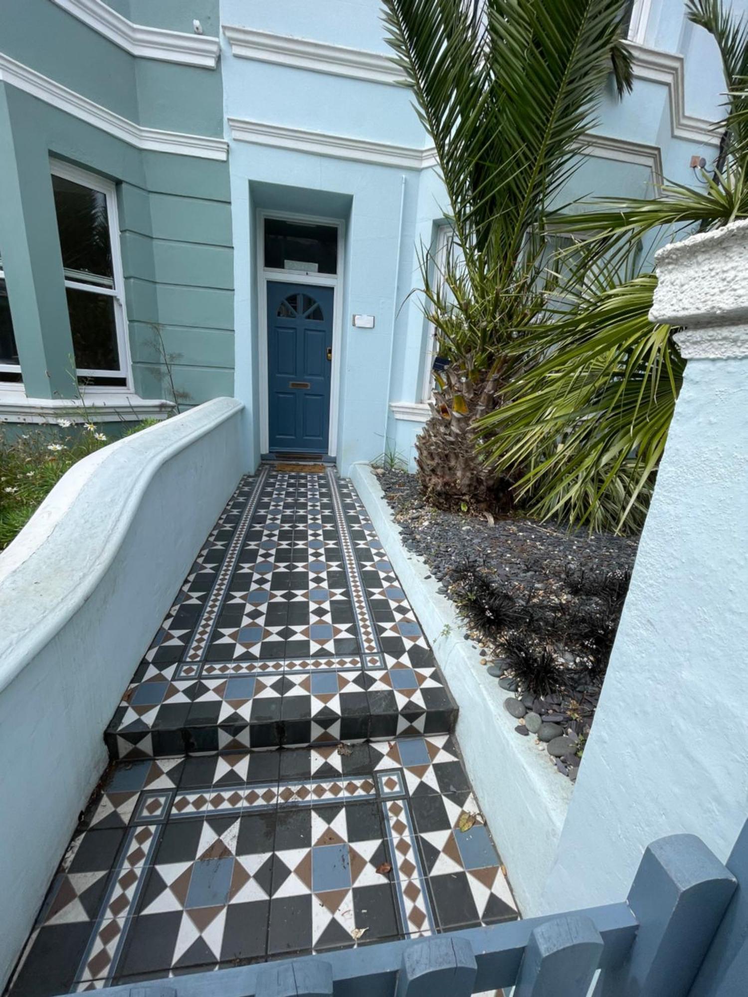Вілла The Palms Brighton Екстер'єр фото